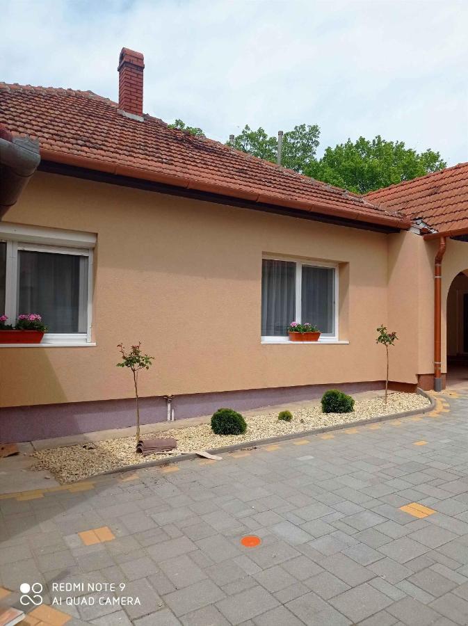 Apartment In Balatonlelle 40765 Exteriér fotografie